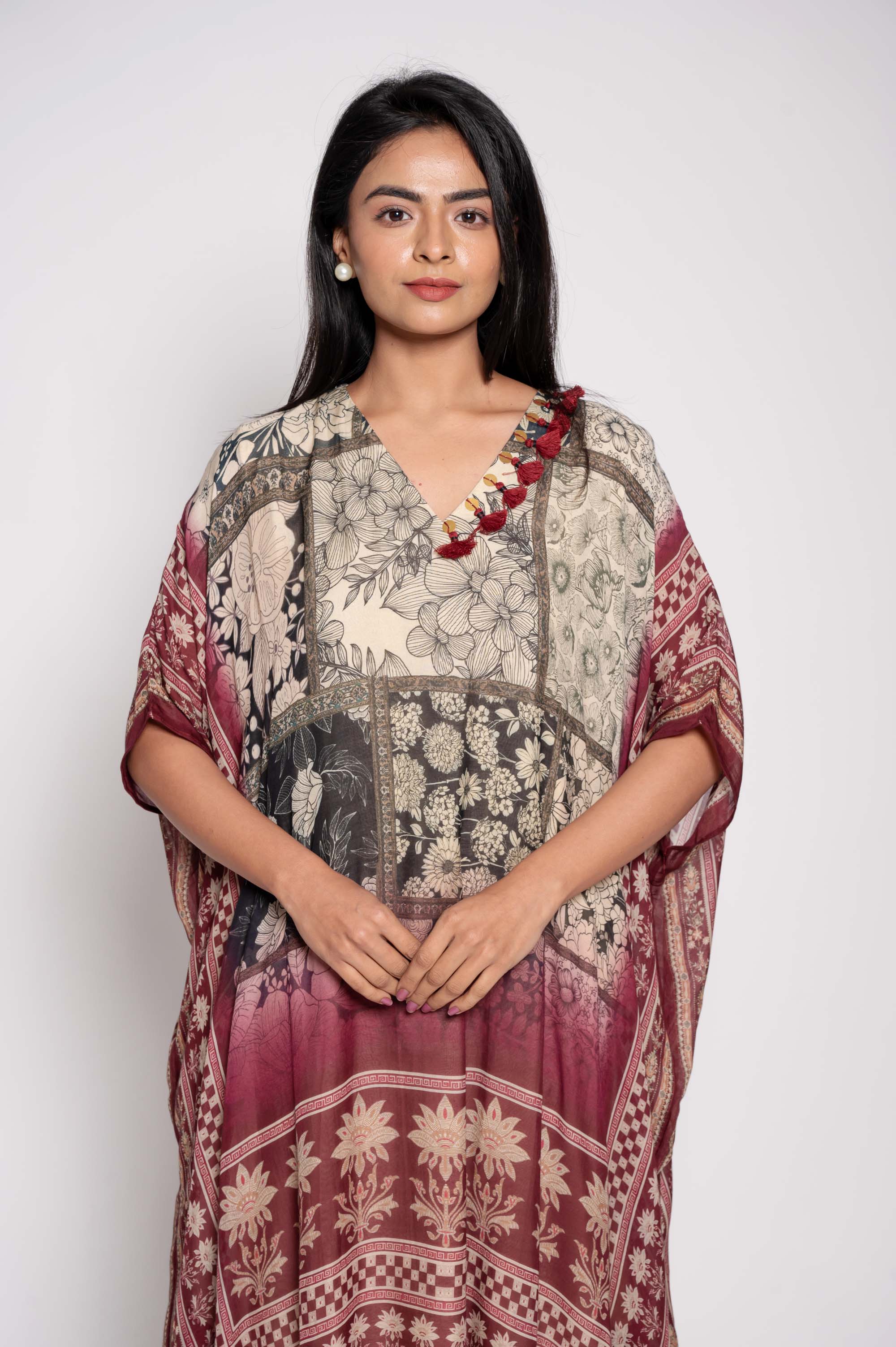 Printed Kurta Set with tasselwork in neckline