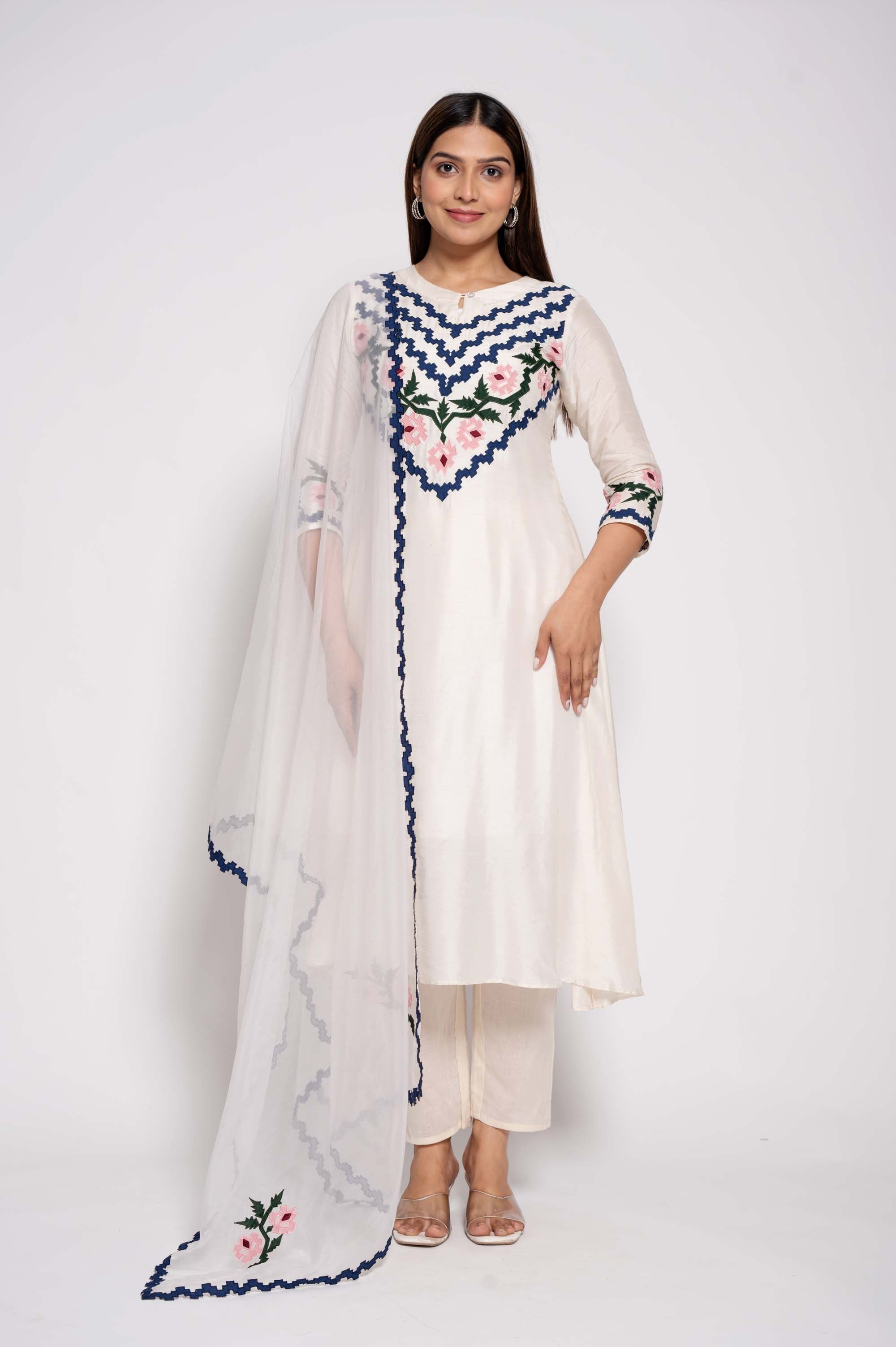 Applique designed Kurtaset & Dupatta