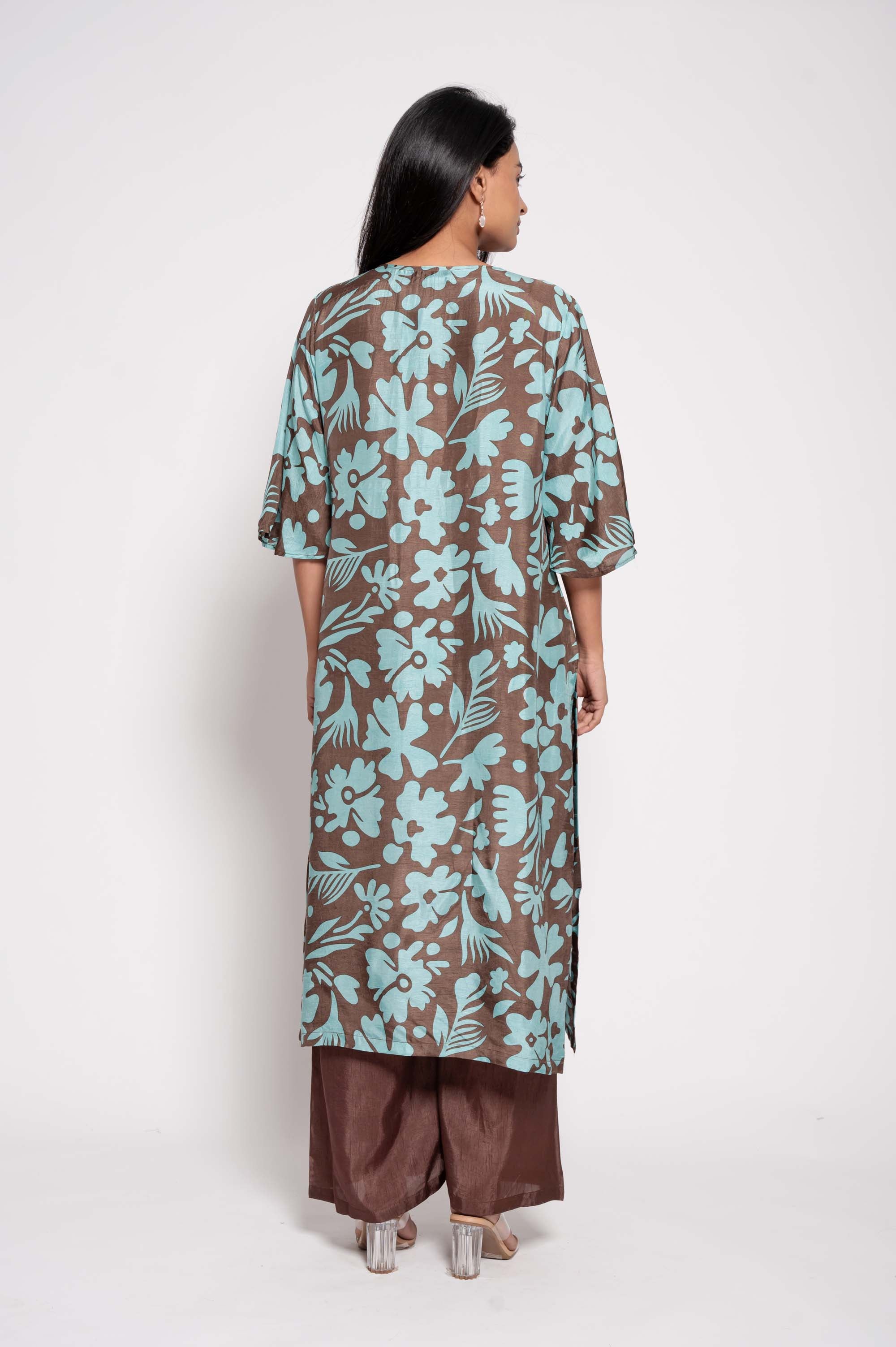 Printed Kurta Set with Glasswork in Neckline