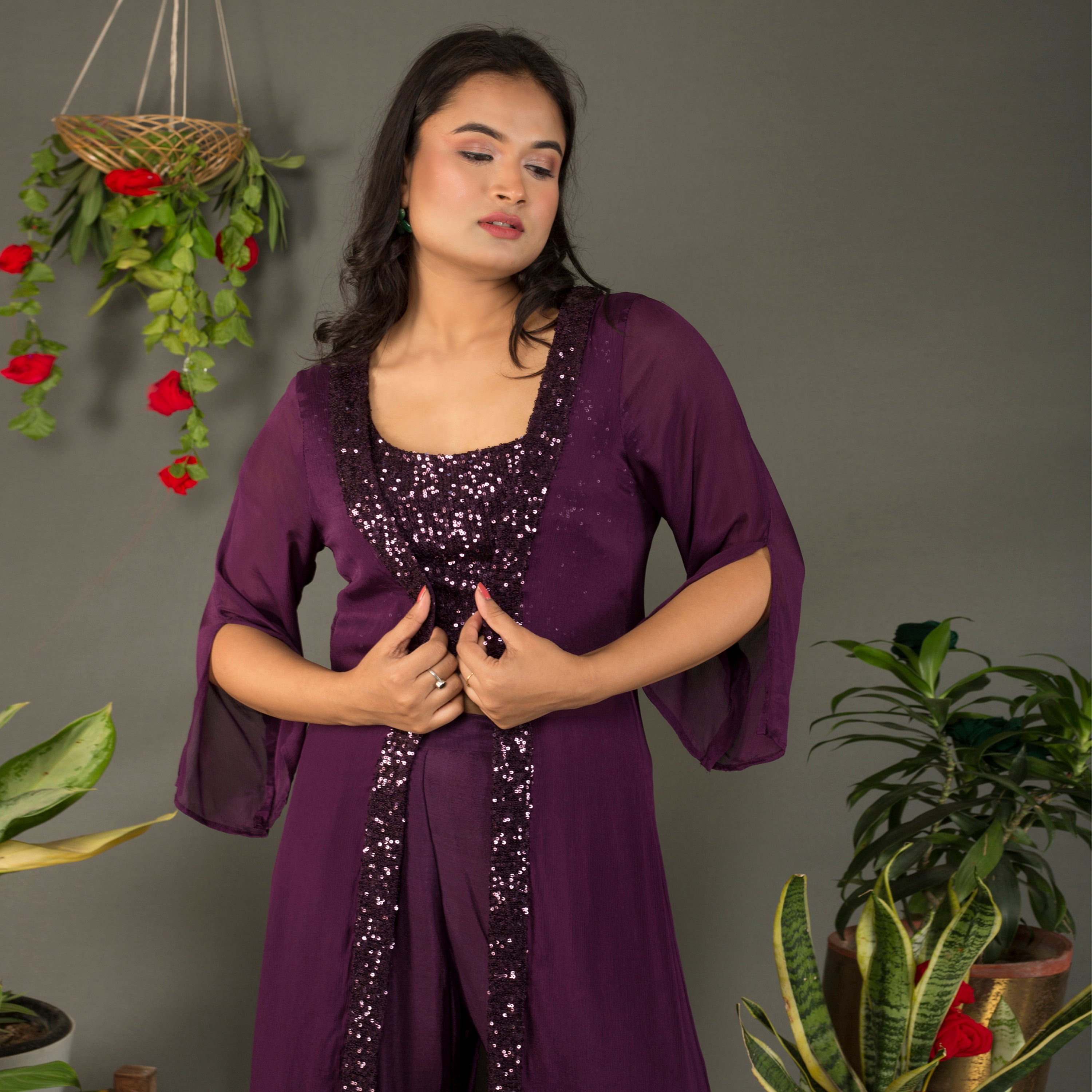 Sequins top with sarara and jacket