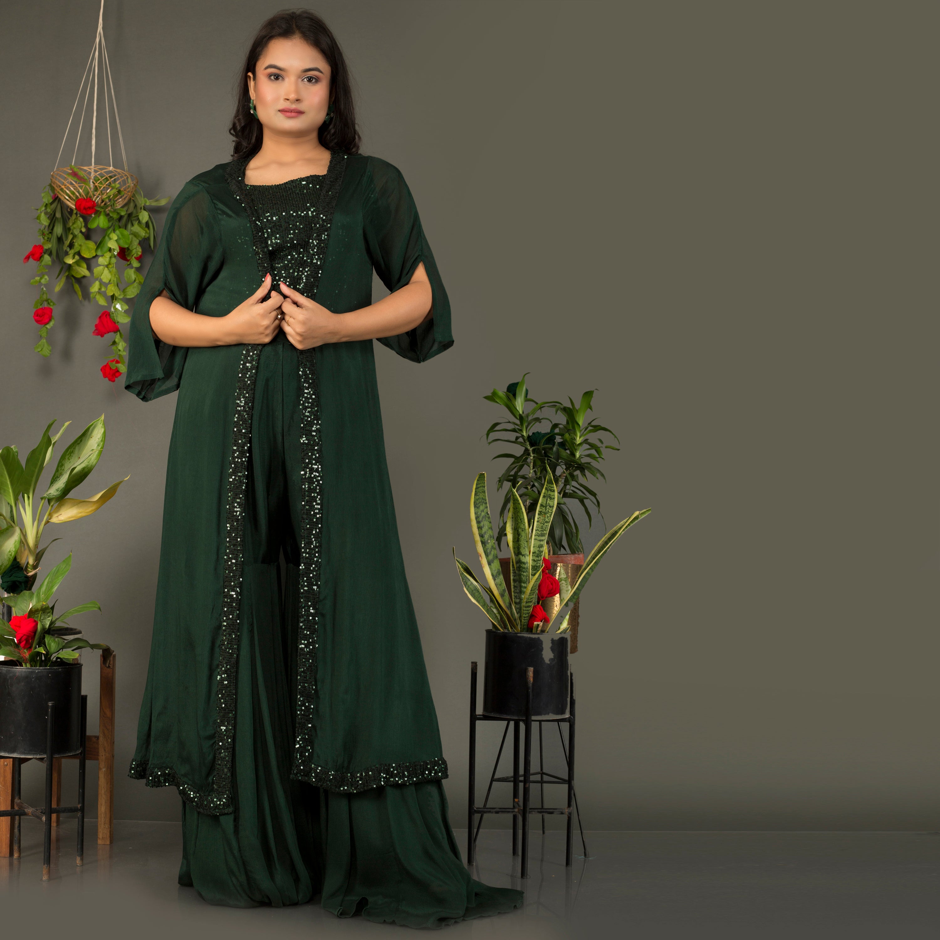 Sequins top with sarara and jacket