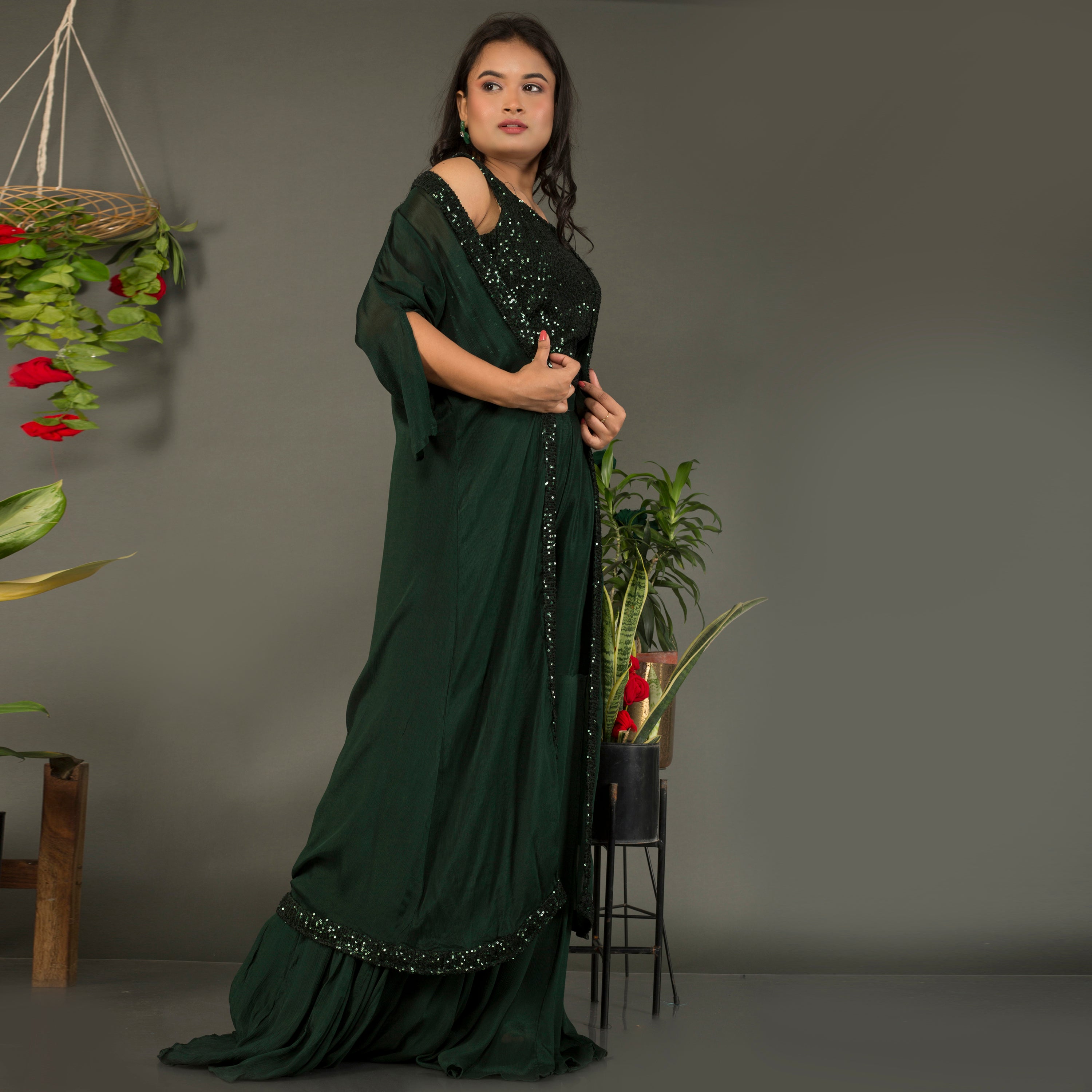 Sequins top with sarara and jacket