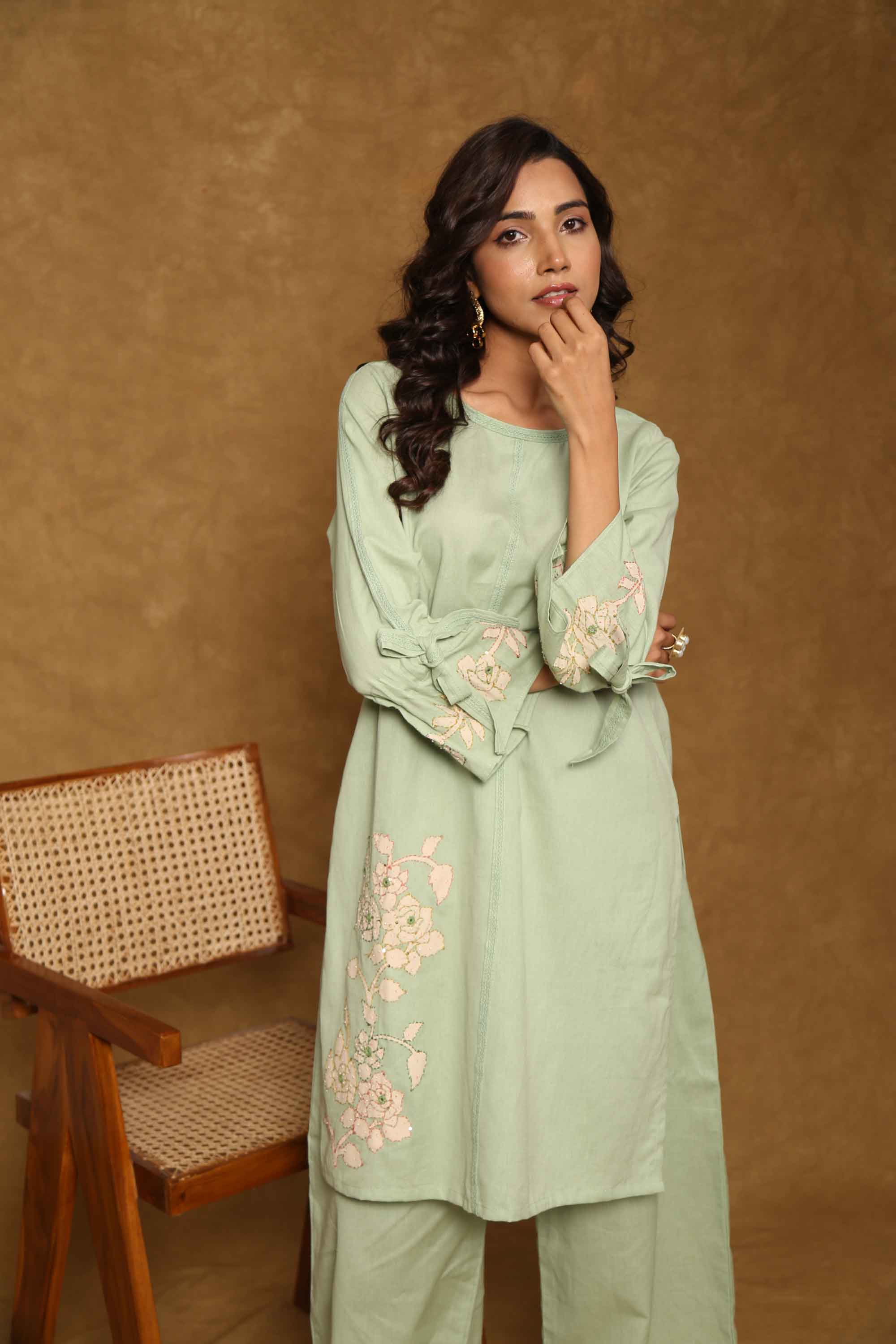 Appliqued Urban Kurta set
