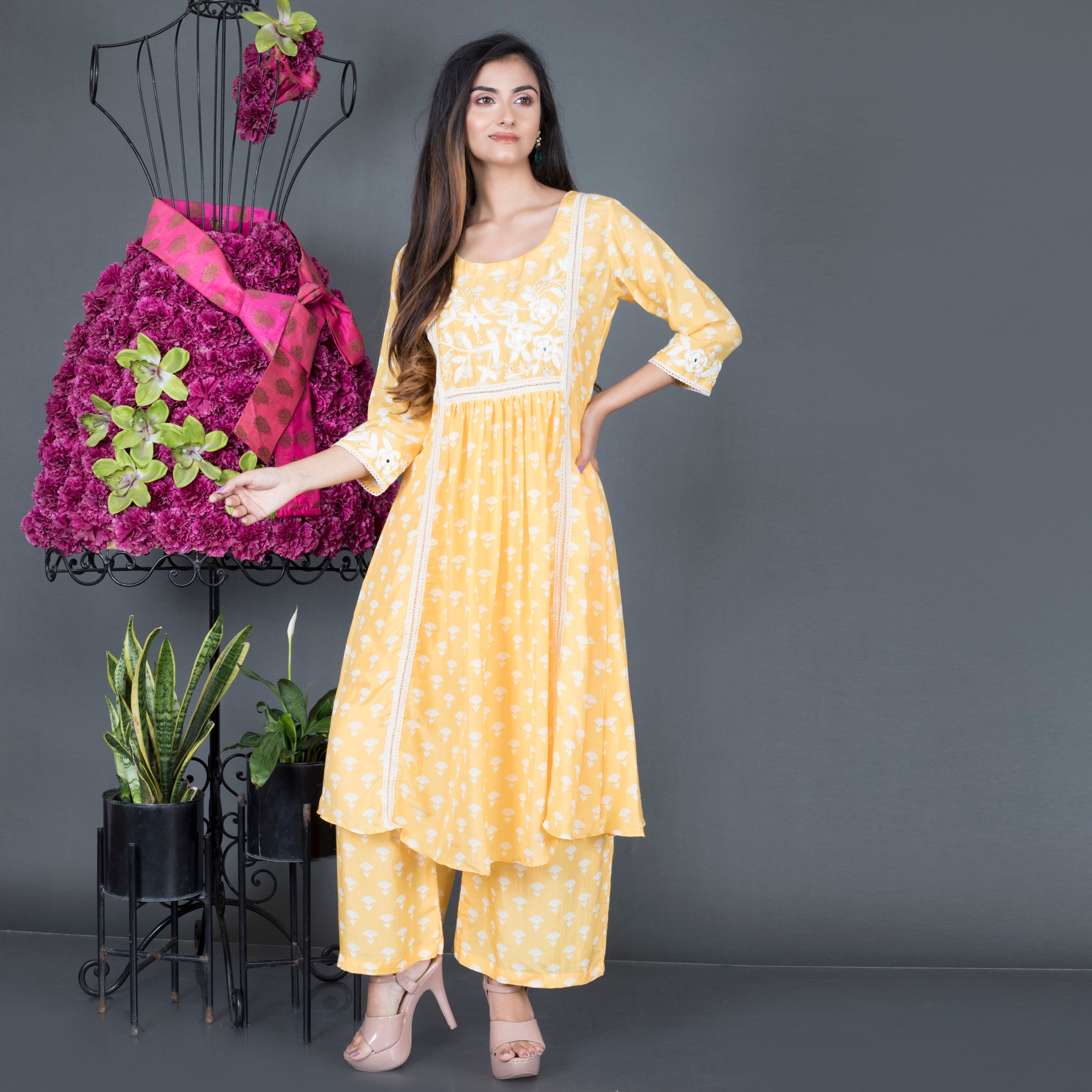 Frilled resham printed Kurta set