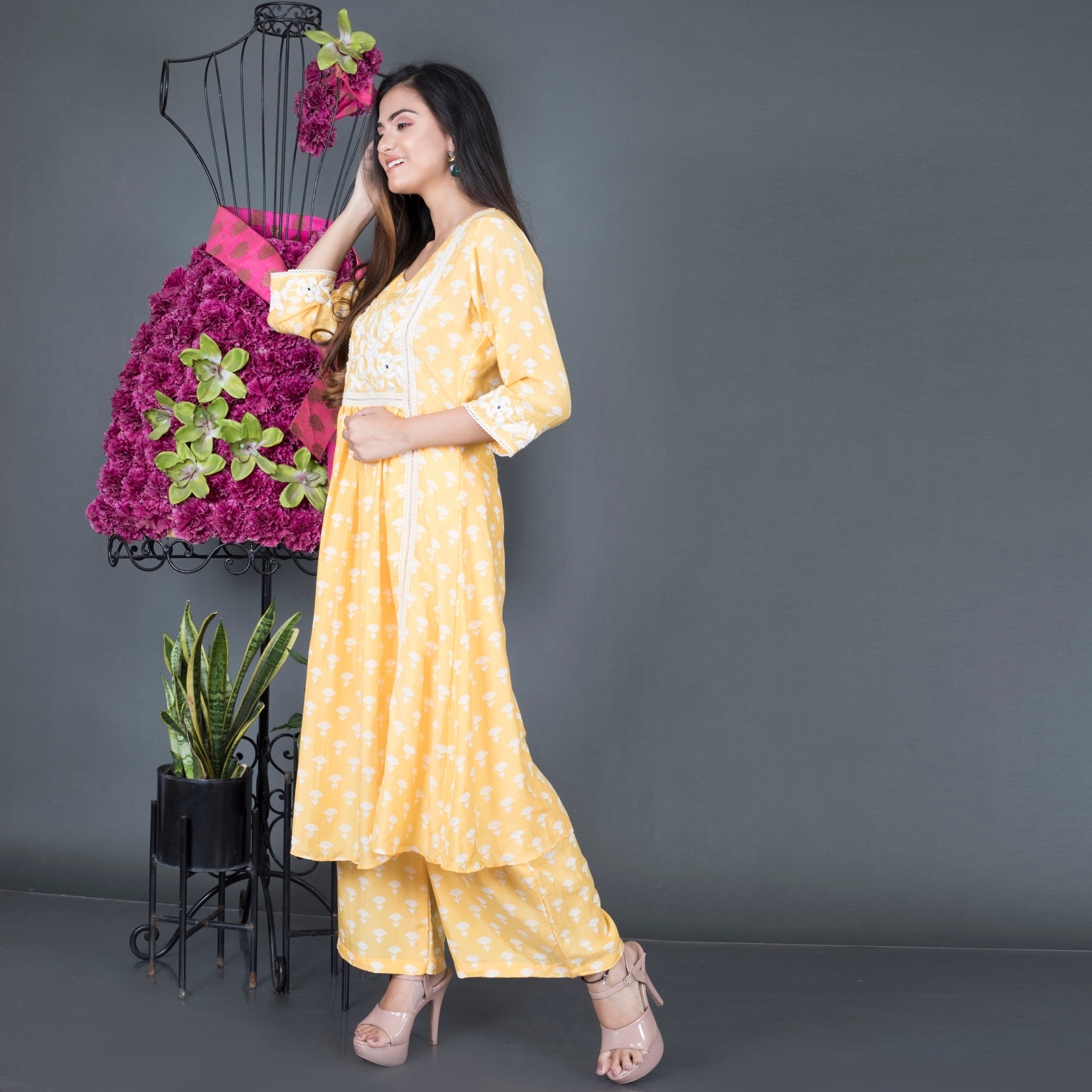 Frilled resham printed Kurta set