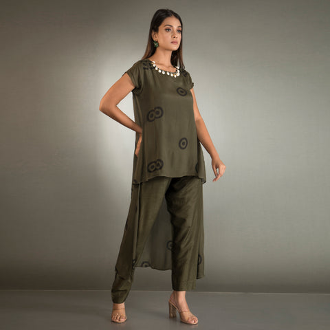 Short sleeved  Co Ord set with  Beaded Neckline