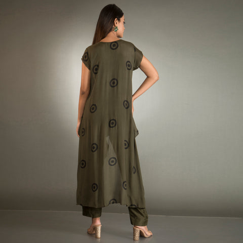 Short sleeved  Co Ord set with  Beaded Neckline
