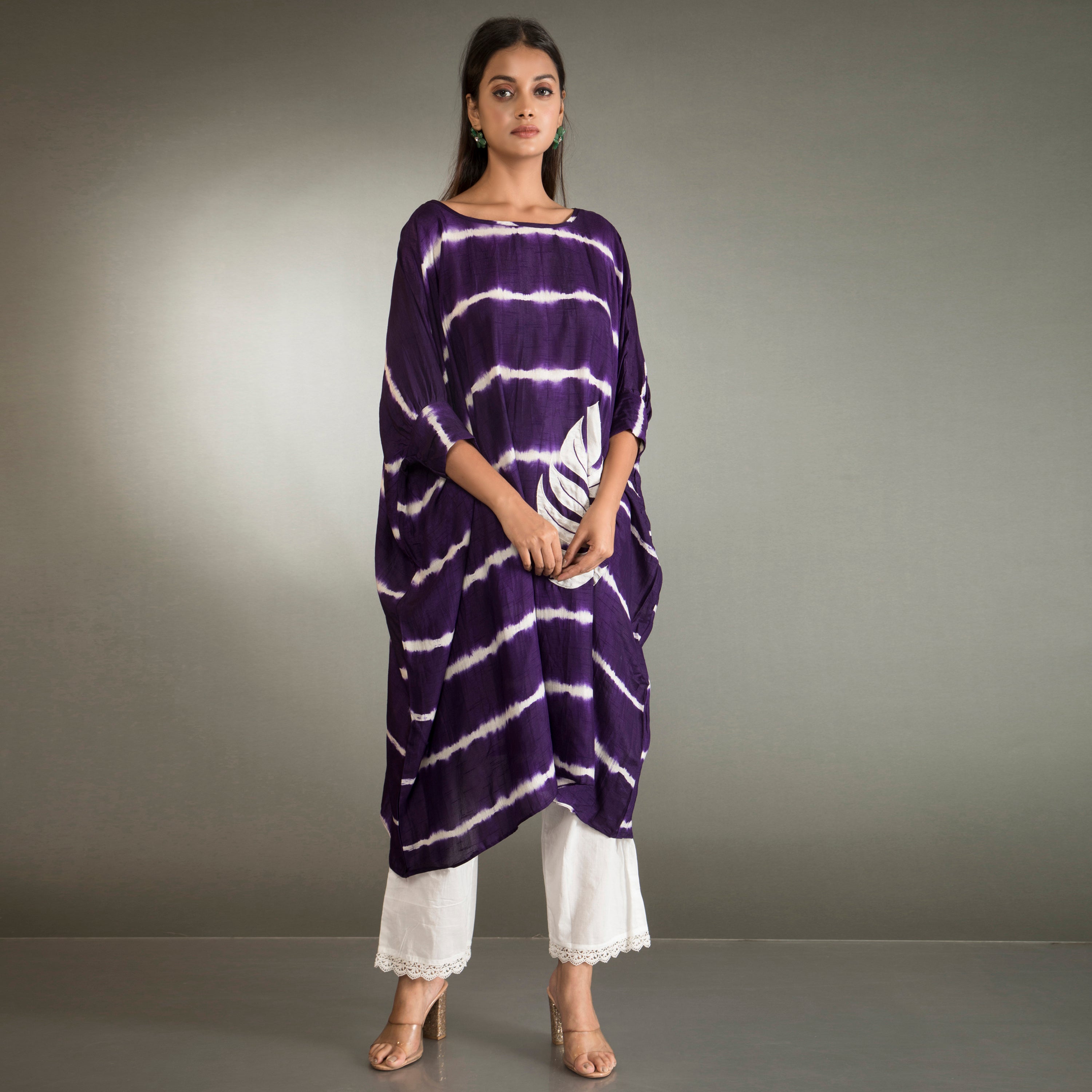 Tie dye applique work kaftan kurta set