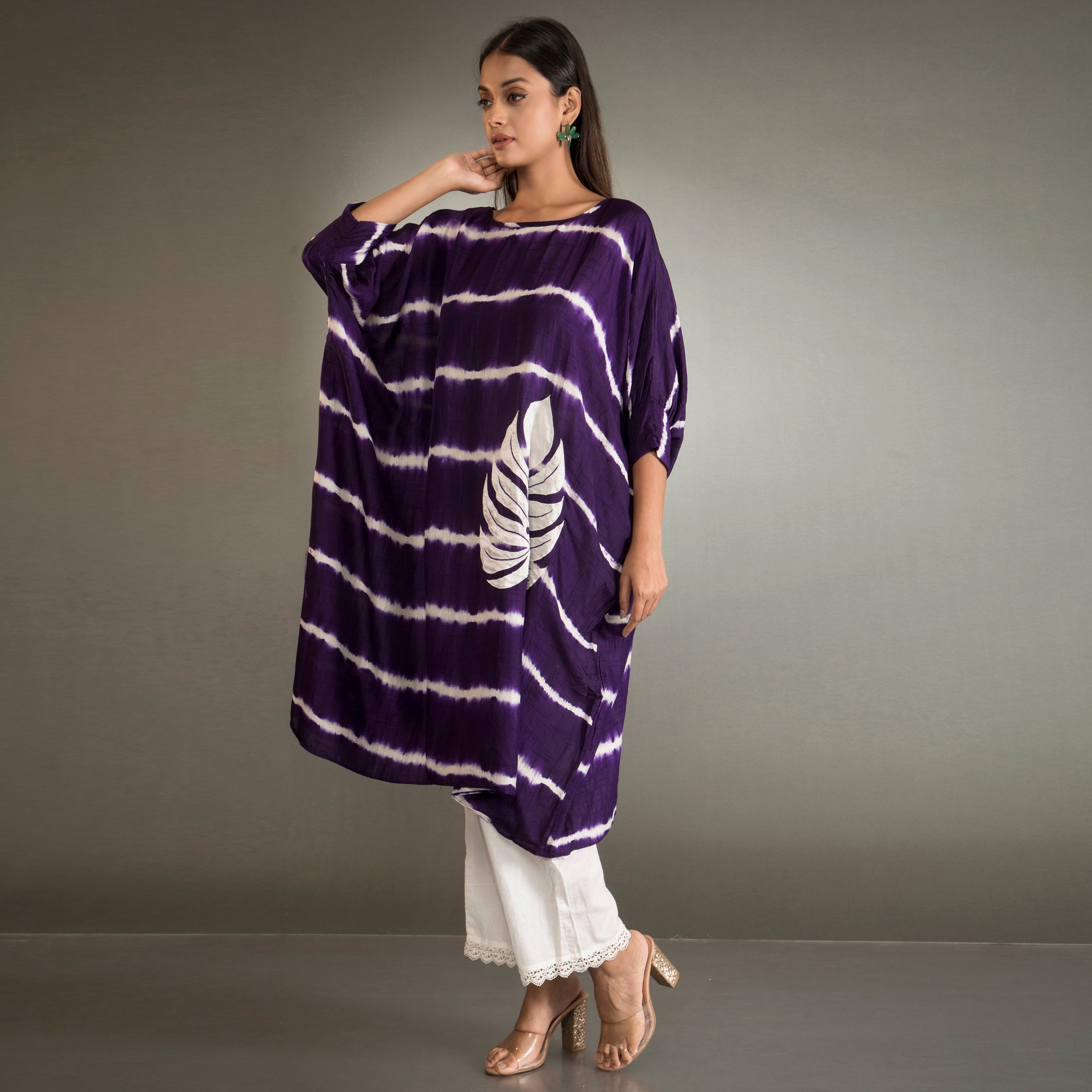 Tie dye applique work kaftan kurta set