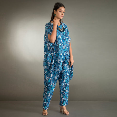 Printed Baggy Co Ord set with Neckpiece