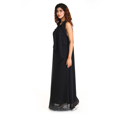 Long Gown with knot neckline