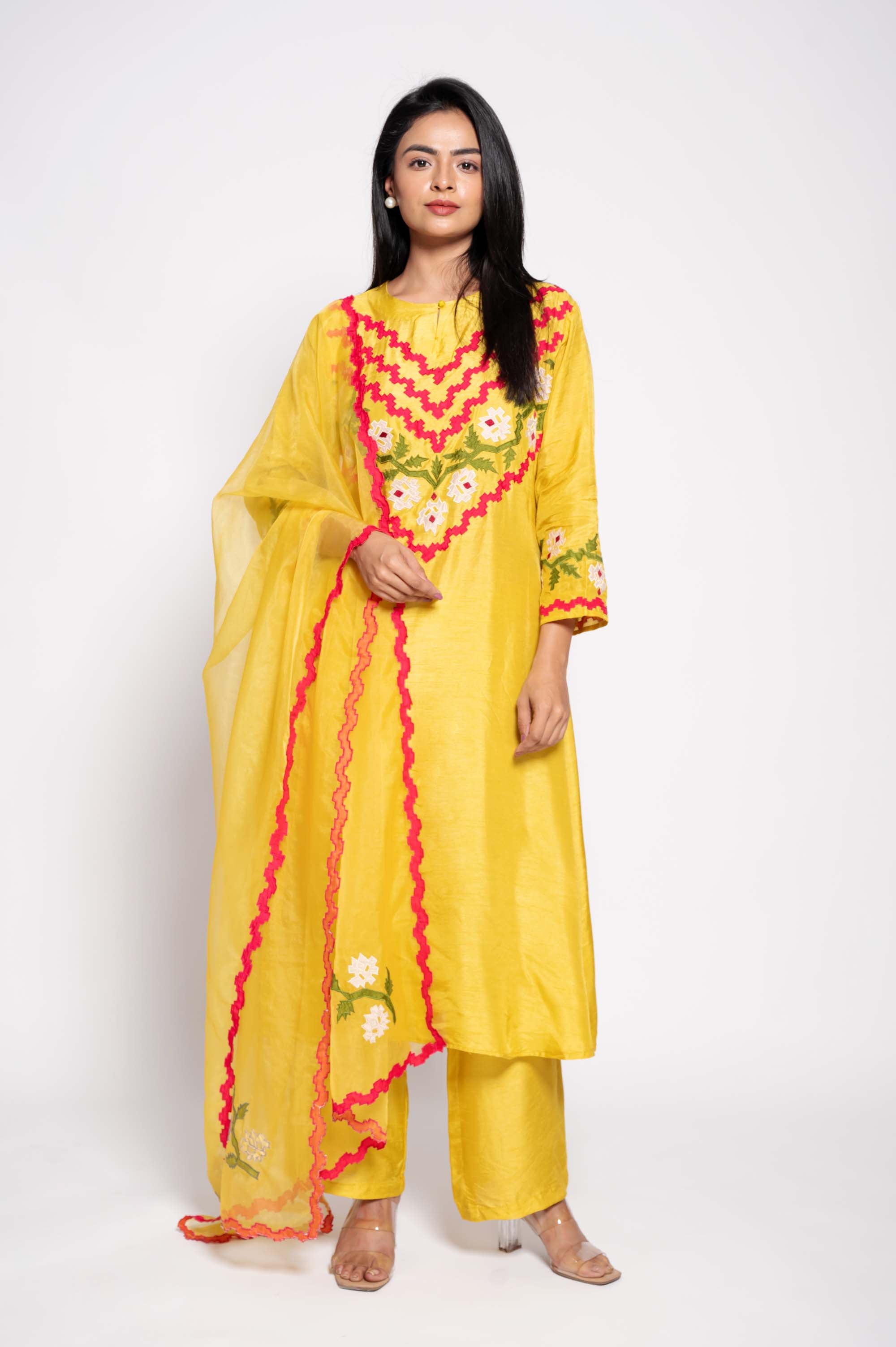 Applique designed Kurtaset & Dupatta