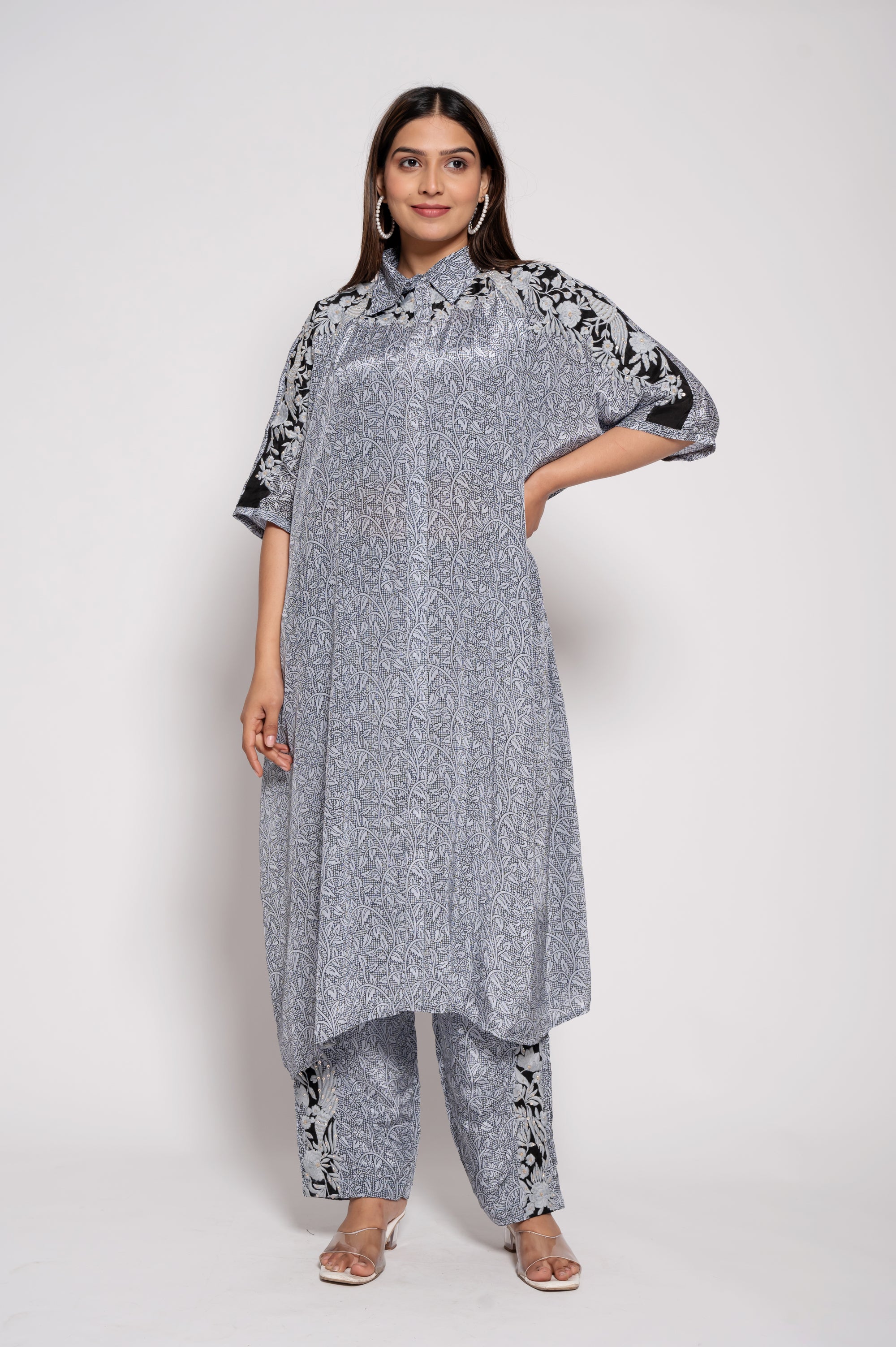 Kaftan Kurta Set with Collars