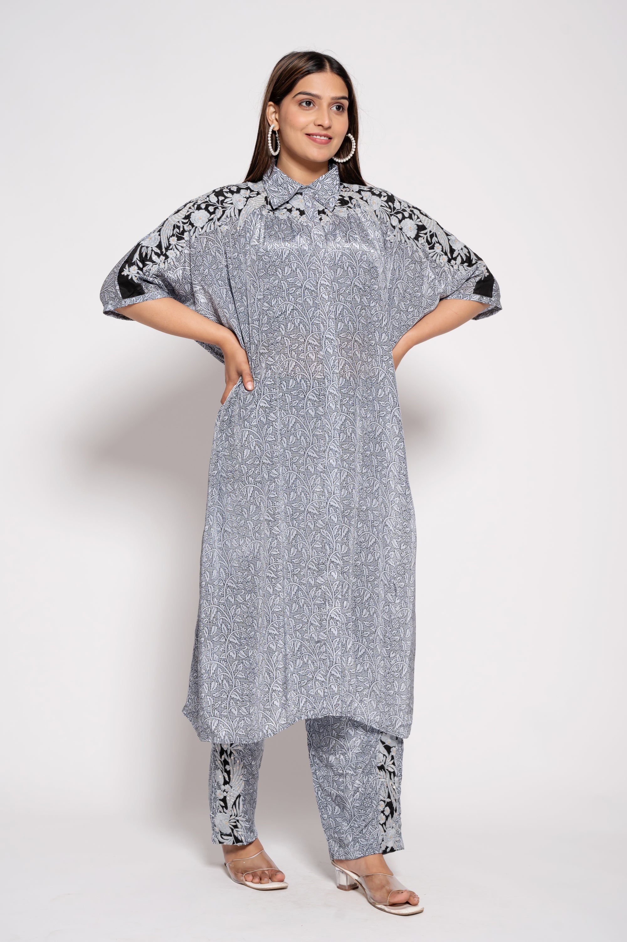 Kaftan Kurta Set with Collars