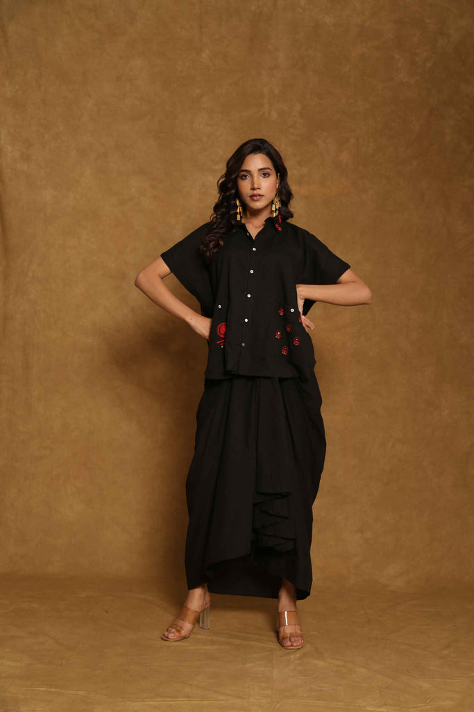 Smart Dhoti-Coord with delicate embroidery