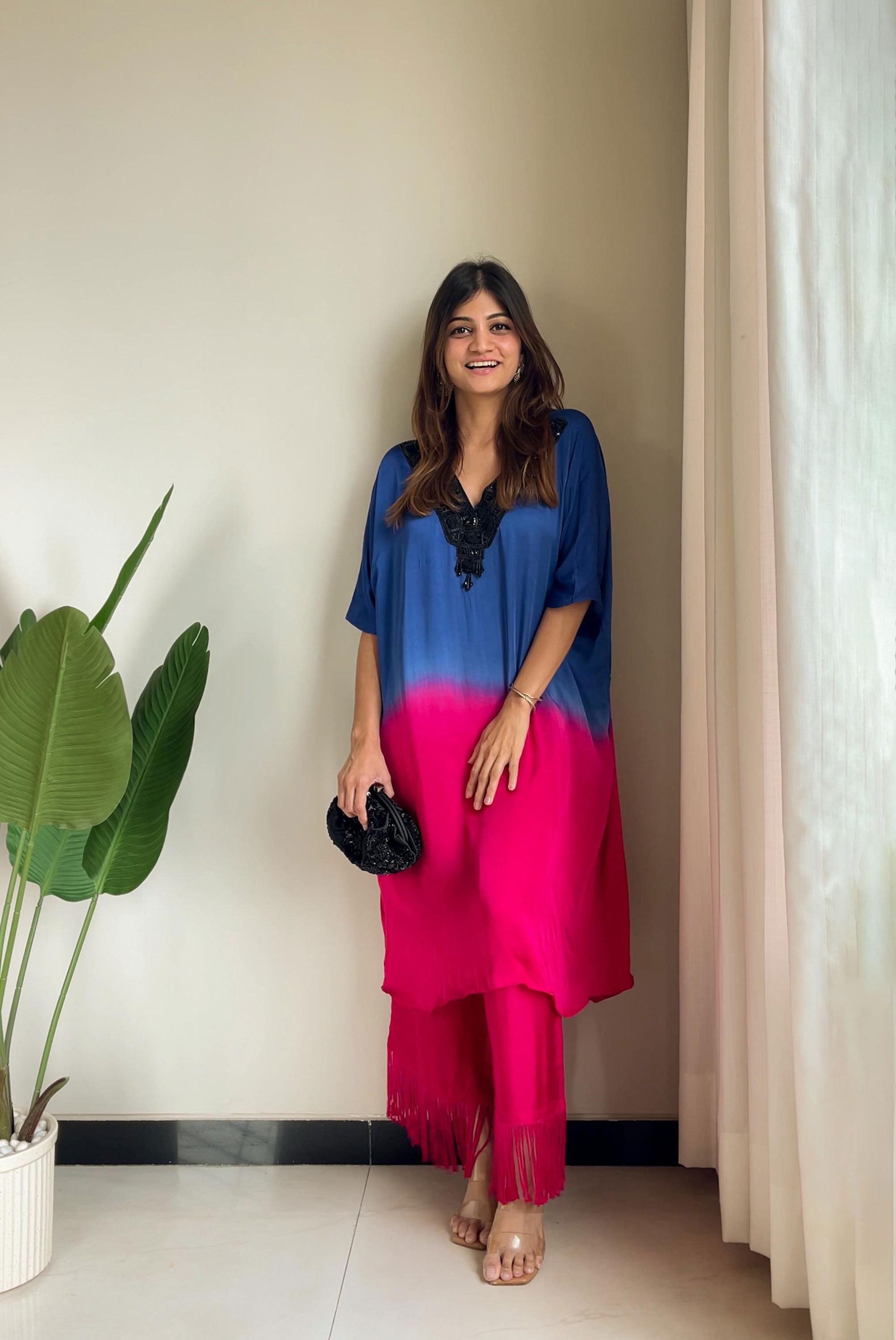 Dual Shade Kaftan and Pant with Pipe Work in Neck
