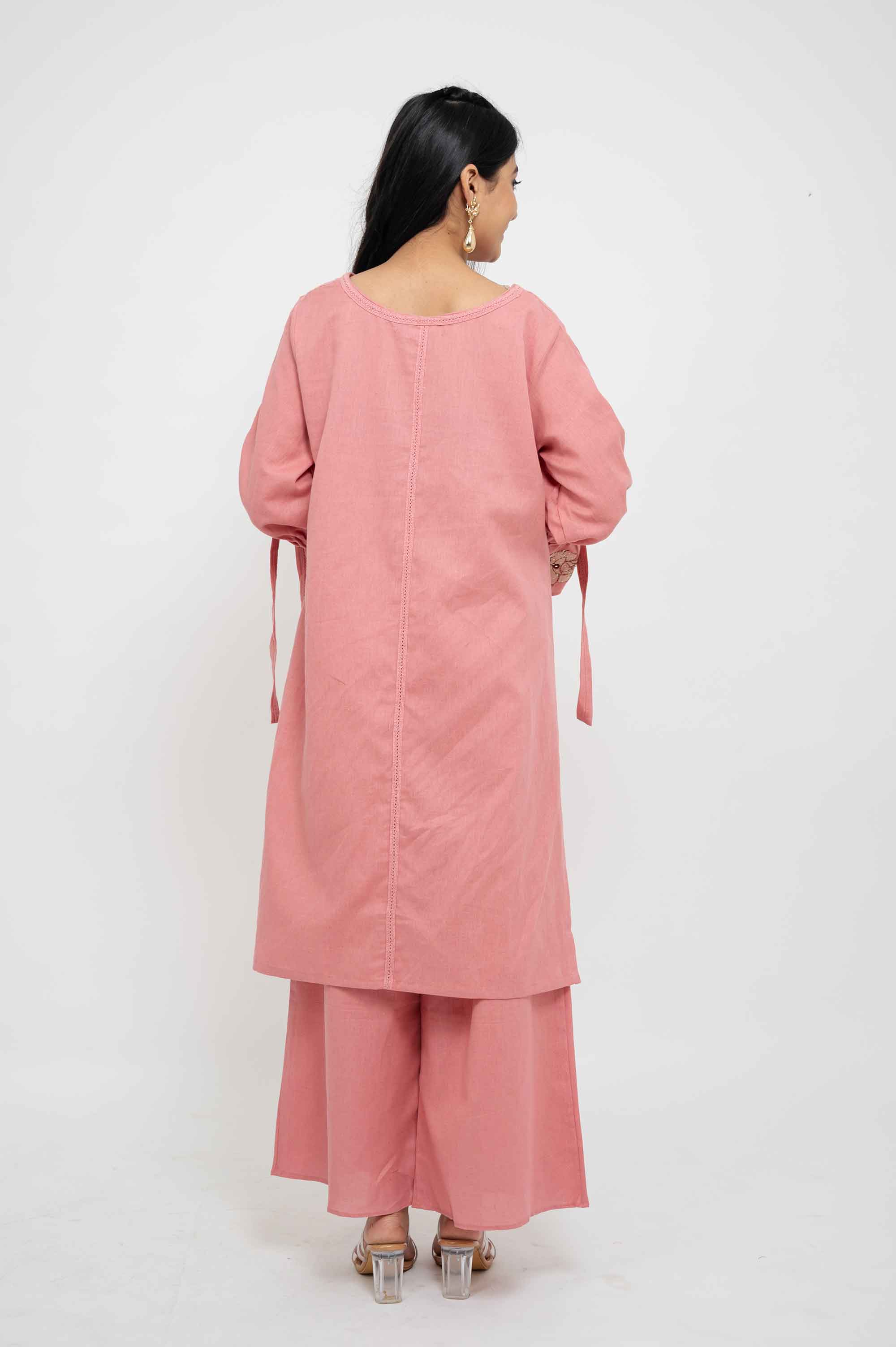 Appliqued Urban Kurtset