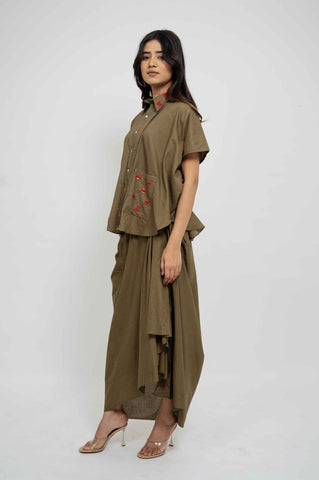 Smart Dhoti-Coord with delicate embroidery