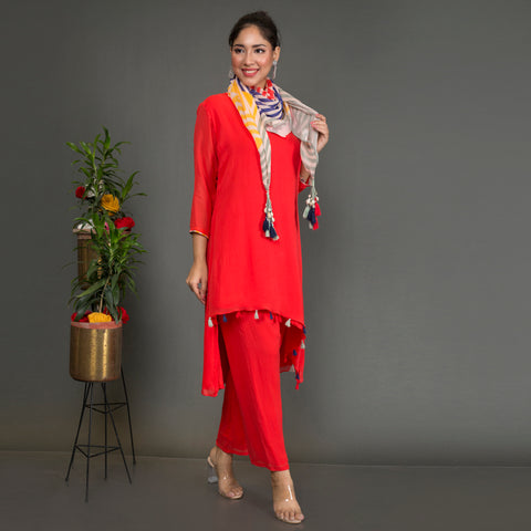 High low Kurta Set with Paired Scarf.